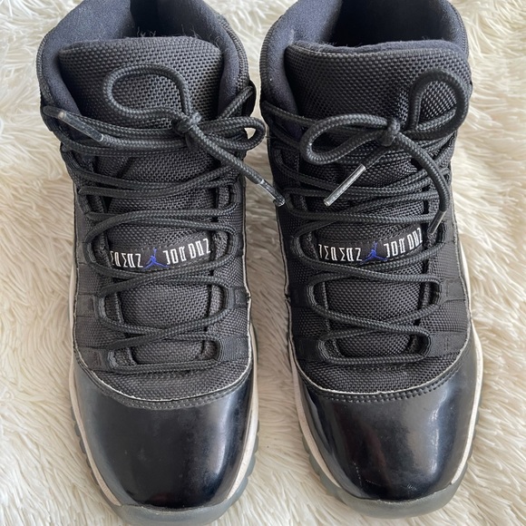 Air Jordan 11 Retro 'Space Jam 2016 Release' - Picture 4 of 5
